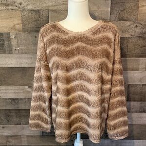 Dylan Long Sleeve Chevron Top Size M